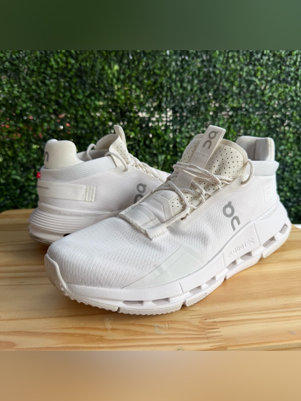 On Cloudnova 2 Men’s Size 10.5 All White CloudTec Running Sneakers